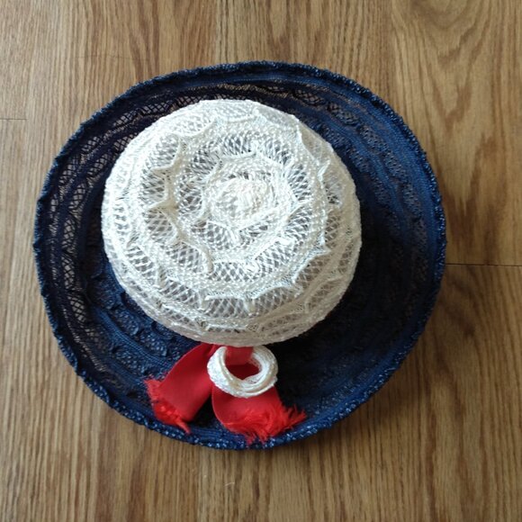 Vintage Red, White and Blue Hat Mesh Lace Helen Joyce Original 20.5" Retro - Picture 4 of 9
